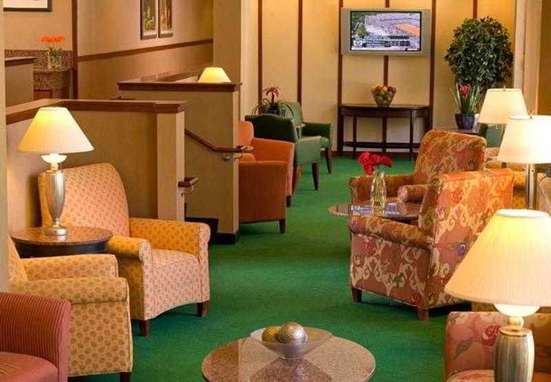 Отель Courtyard By Marriott San Antonio Medical Center Интерьер фото