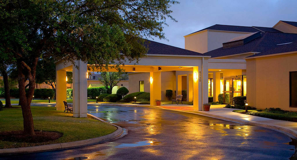 Отель Courtyard By Marriott San Antonio Medical Center Экстерьер фото